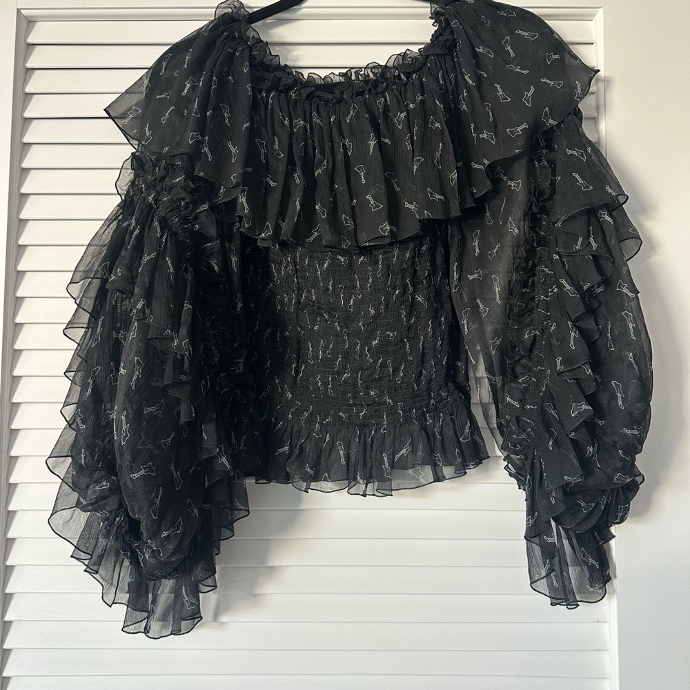 Chic Black Ruffled Women's Blouse